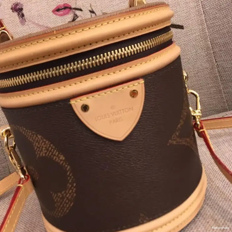Fashionreps Bags LV 19B570324 0814